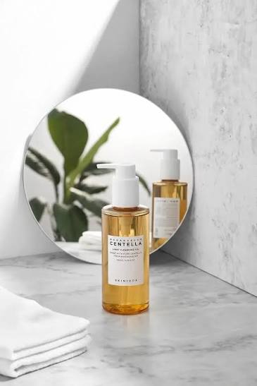 SKIN1004 - Madagascar Centella Light Cleansing Oil
